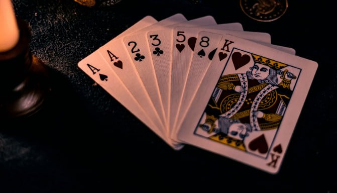 7e773